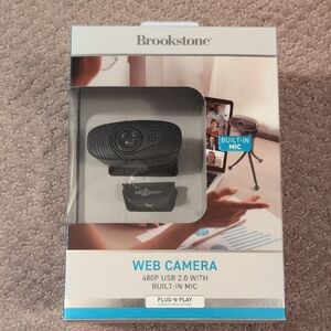 3/$15 Brookstone Web Camera with Built-in Mic NWT